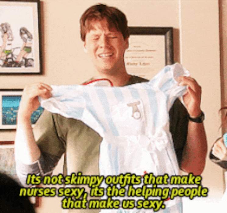 16 Halloween Costumes Women Have Managed to Make Completely